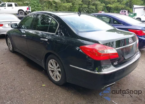 2012 Hyundai Genesis 3.8 z USA, uszkodzony, nr VIN KMHGC4DD9CU179898